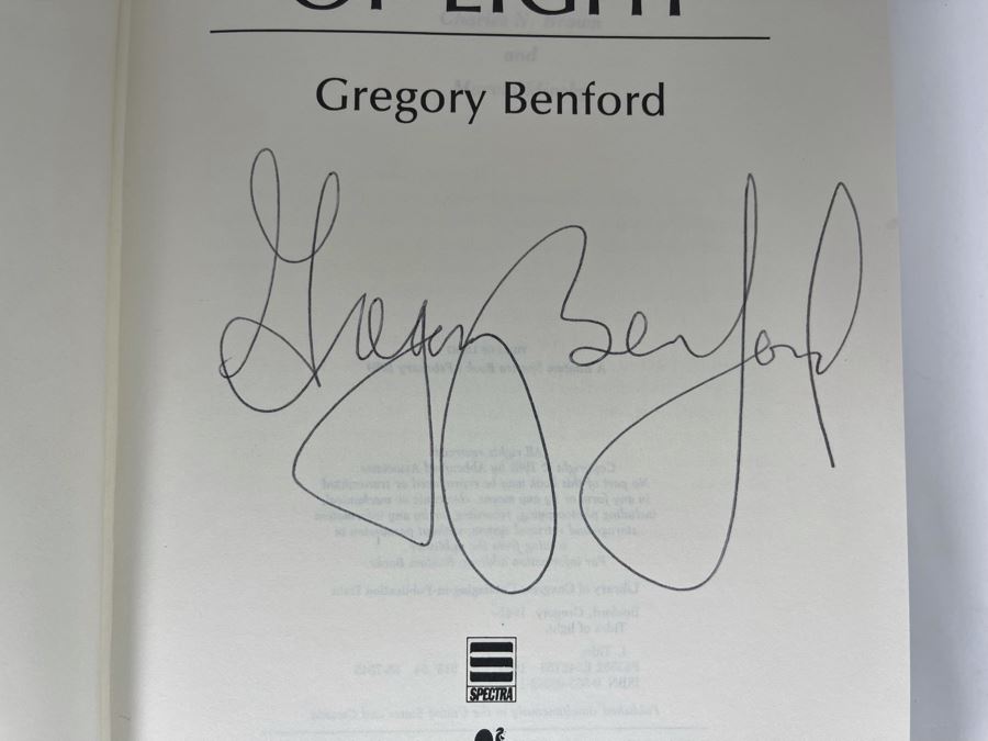 Signed First Edition Hardcover Book Tides Of Light By Gregory Benford [Photo 6]