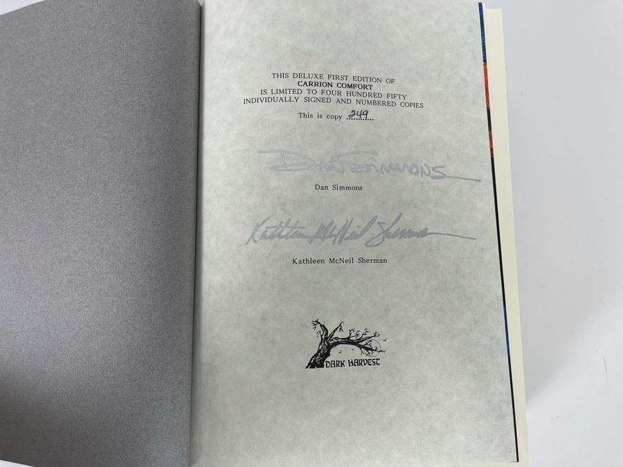 Signed Limited / First Edition Hardcover Book With Slipcover Carrion Comfort By Dan Simmons [Photo 6]