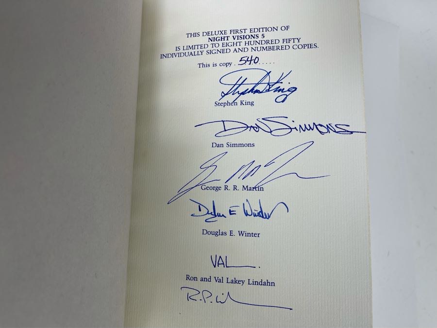 Signed Limited / First Edition Hardcover Book With Slipcover Night Visions 5 Signed By Stephen King, Dan Simmons, George R. R. Martin, Douglas E. Winter, Ron And Val Lakey Lindahn [Photo 4]