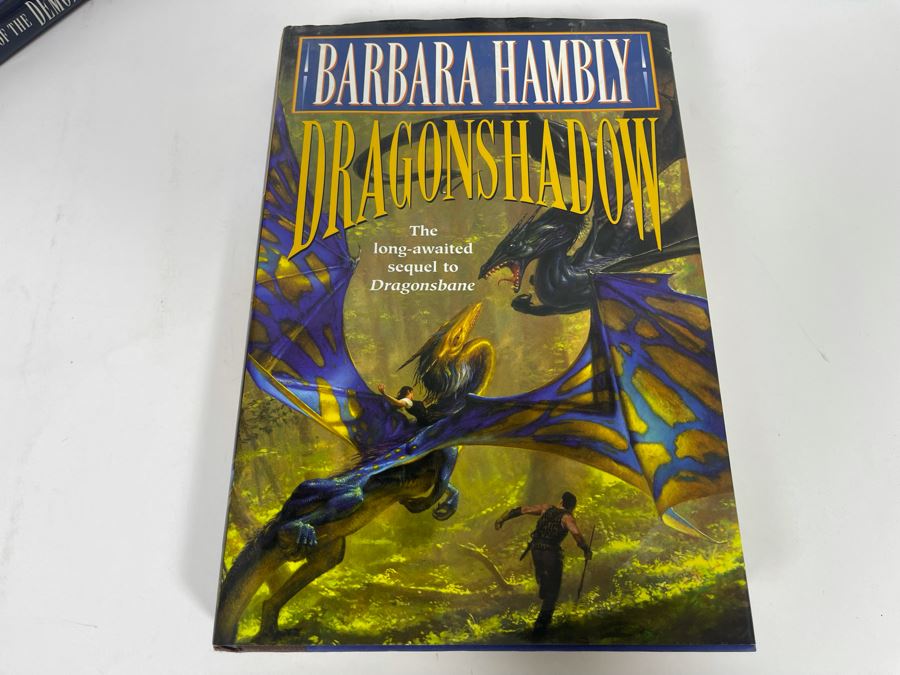 (3) First Edition Hardcover Books By Barbara Hambly And (2) First Edition Hardcover Books By Clive Barker [Photo 9]