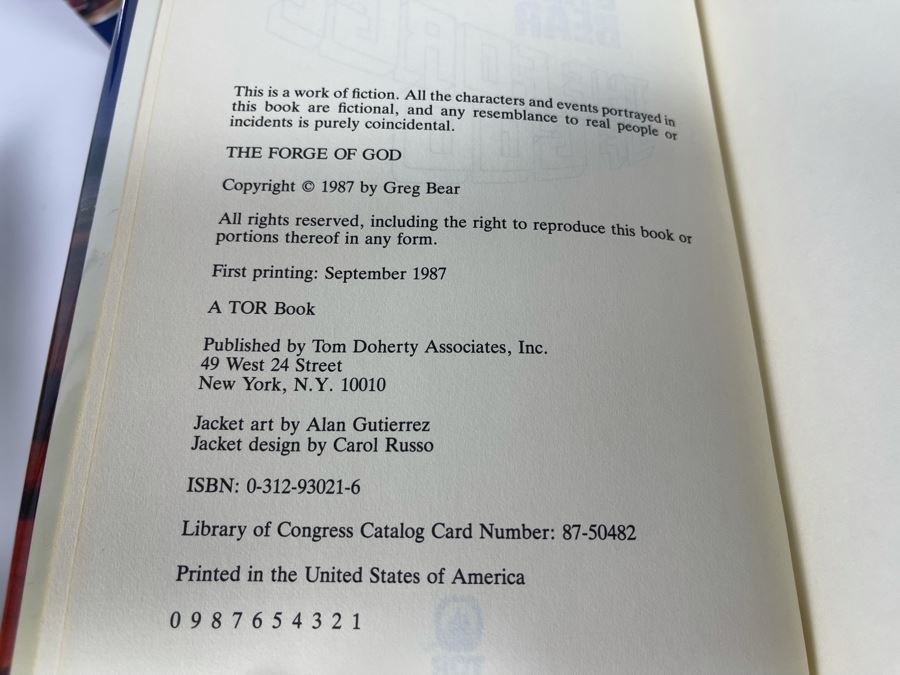 Five First Edition Hardcover Books By Greg Bear [Photo 9]