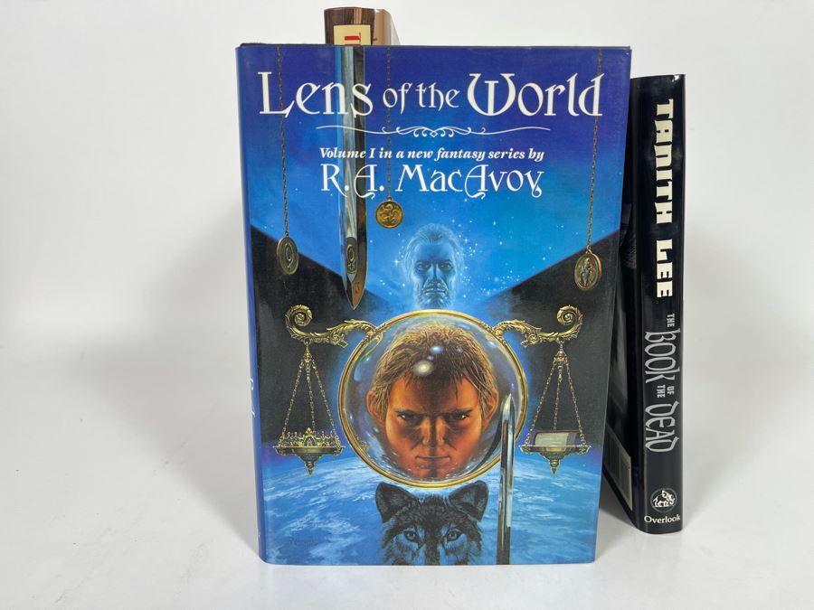 Eight First Edition Hardcover Science Fiction Fantasy Books [Photo 6]