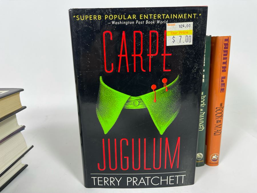 Eight First Edition Hardcover Science Fiction Fantasy Books [Photo 10]