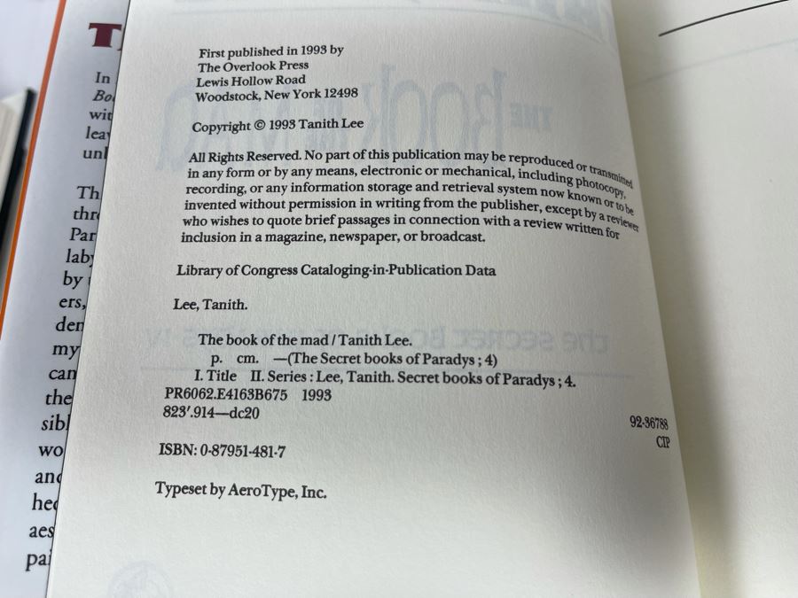 Eight First Edition Hardcover Science Fiction Fantasy Books [Photo 16]