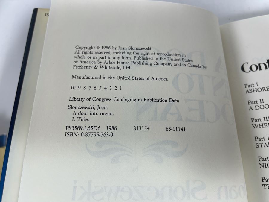 Ten First Edition Hardcover Science Fiction Fantasy Books [Photo 21]