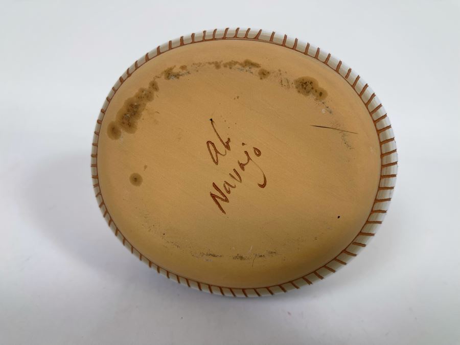 JUST ADDED - Signed Navajo Etched Pottery By Arlene Begay 5.5W X 8.5H [Photo 7]