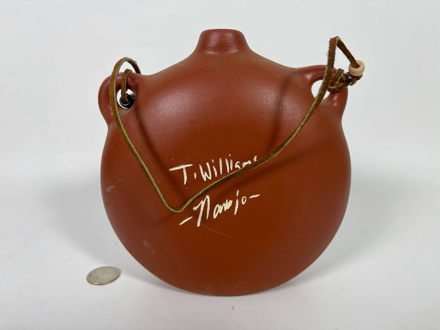 JUST ADDED - Signed Navajo Etched Pottery By T. Williams 7W X 3.5D X 7.5H [Photo 5]