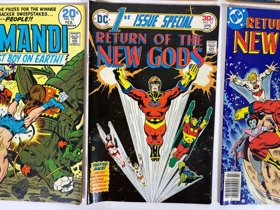 DC Comics Comic Books: Deadman #214 / World's Finest #161 / Batman Giant #185 / Adventure Comics #428 / Kamandi #14 / Return Of The New Gods: #12,13 [Photo 7]