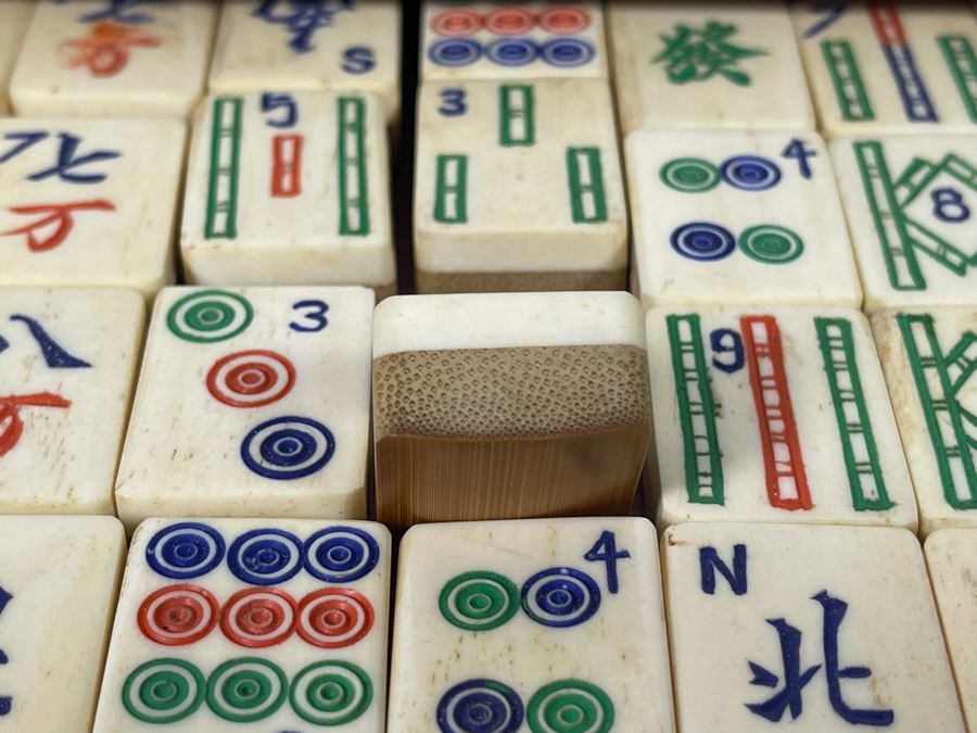 Vintage Chinese Mahjong Set Bamboo And Bone Tiles With Rosewood Wooden 5-Drawer Box 9.5W X 6.5D X 7H [Photo 9]
