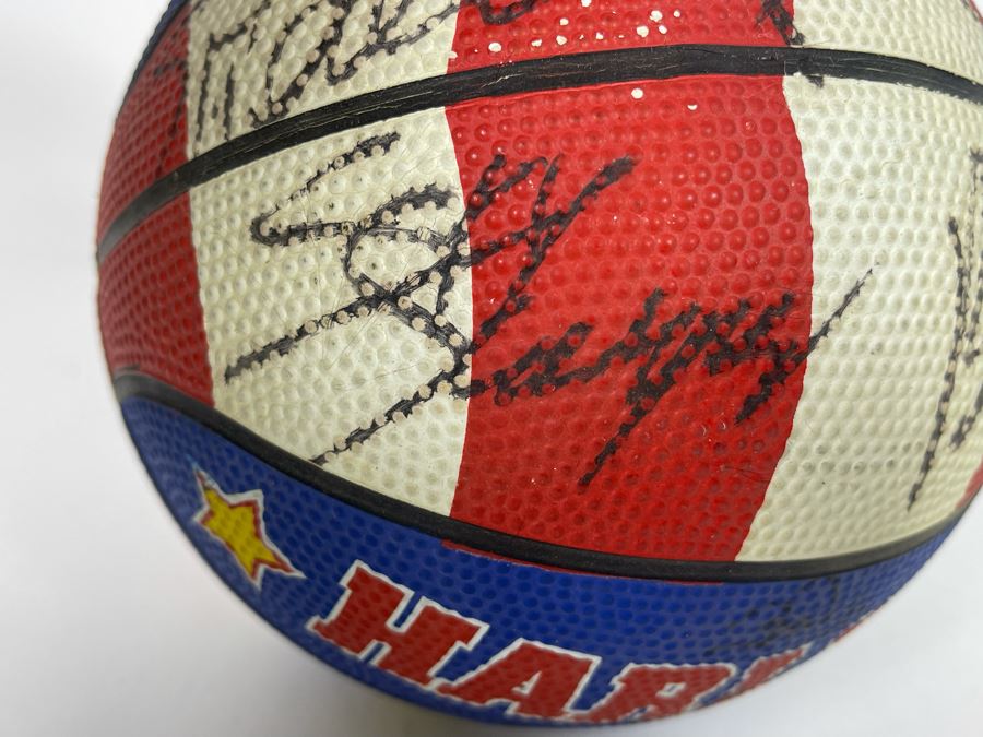 Signed Harlem Globetrotters Mini Basketball - See Photos [Photo 8]