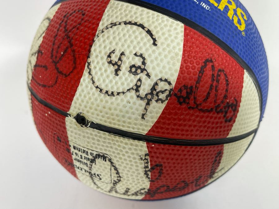 Signed Harlem Globetrotters Mini Basketball - See Photos [Photo 5]