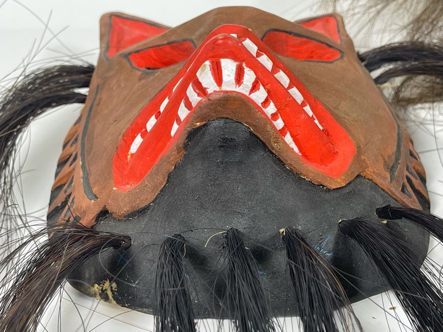 Pair Of Handmade Ethnic Masks [Photo 9]