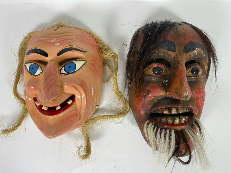 Pair Of Handmade Wooden Ethnic Masks [Photo 2]