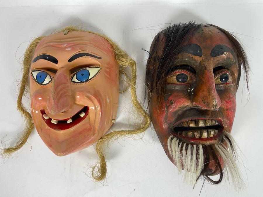 Pair Of Handmade Wooden Ethnic Masks [Photo 3]