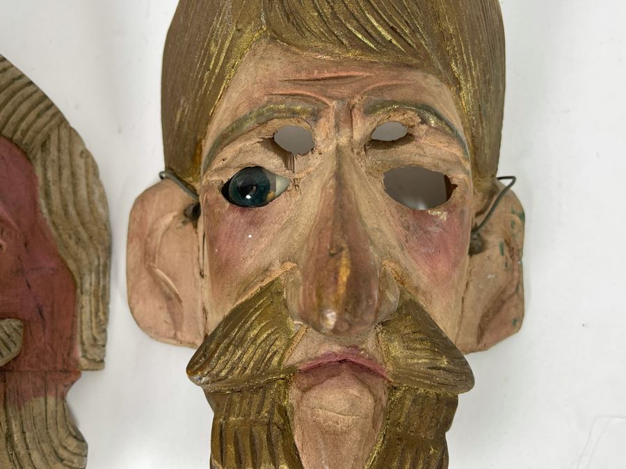 Pair Of Handmade Wooden Ethnic Masks [Photo 4]