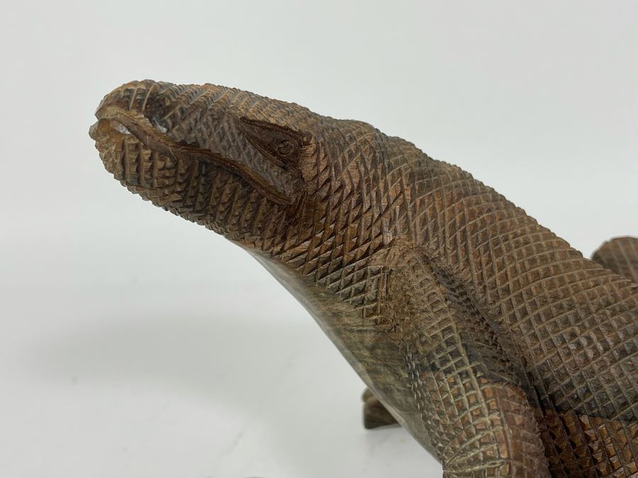 Handcarved Wooden Lizard Sculpture 8W X 5H [Photo 4]