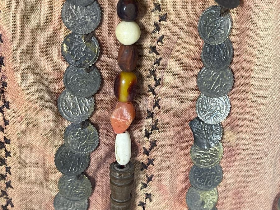 Vintage Arabic Bridal Face Mask From Jeddah, Saudi Arabia In Shadowbox Frame 23 X 31 [Photo 23]