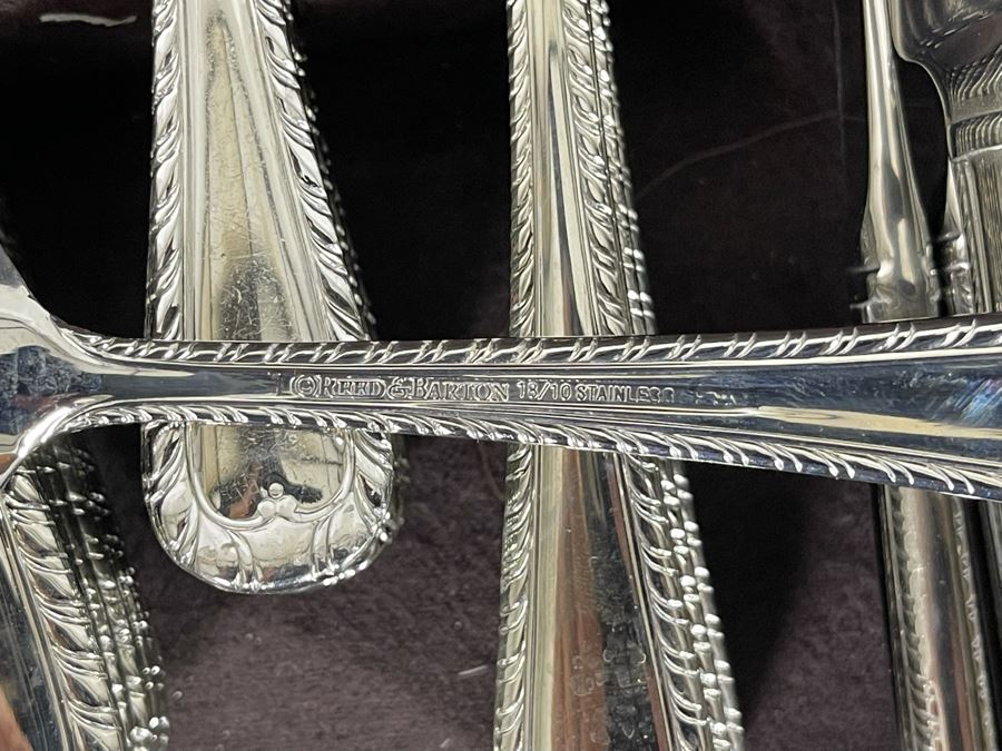 Reed & Barton Stainless Steel Flatware Set With Storage Box 14.5W X 11D X 6H [Photo 9]