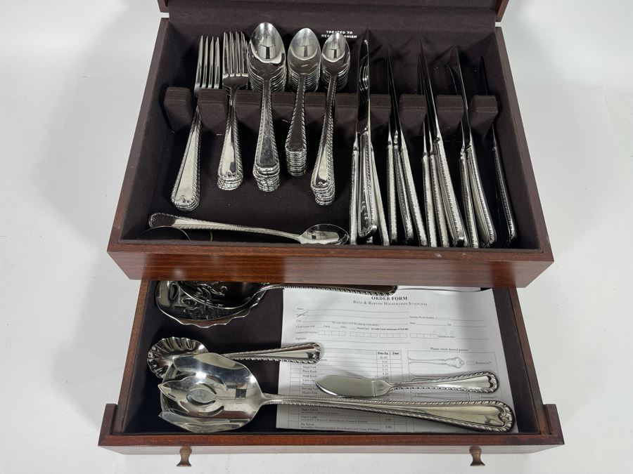 Reed & Barton Stainless Steel Flatware Set With Storage Box 14.5W X 11D X 6H [Photo 2]