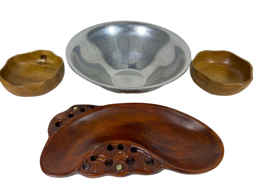 DANSK Aluminum Silver Bowl And (3) Wooden Bowls [Photo 1]