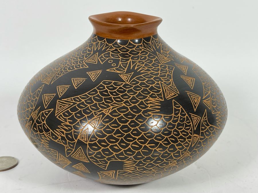 Handmade Mata Ortiz Pottery Bowl By Celia Ortega 6W X 5H [Photo 3]