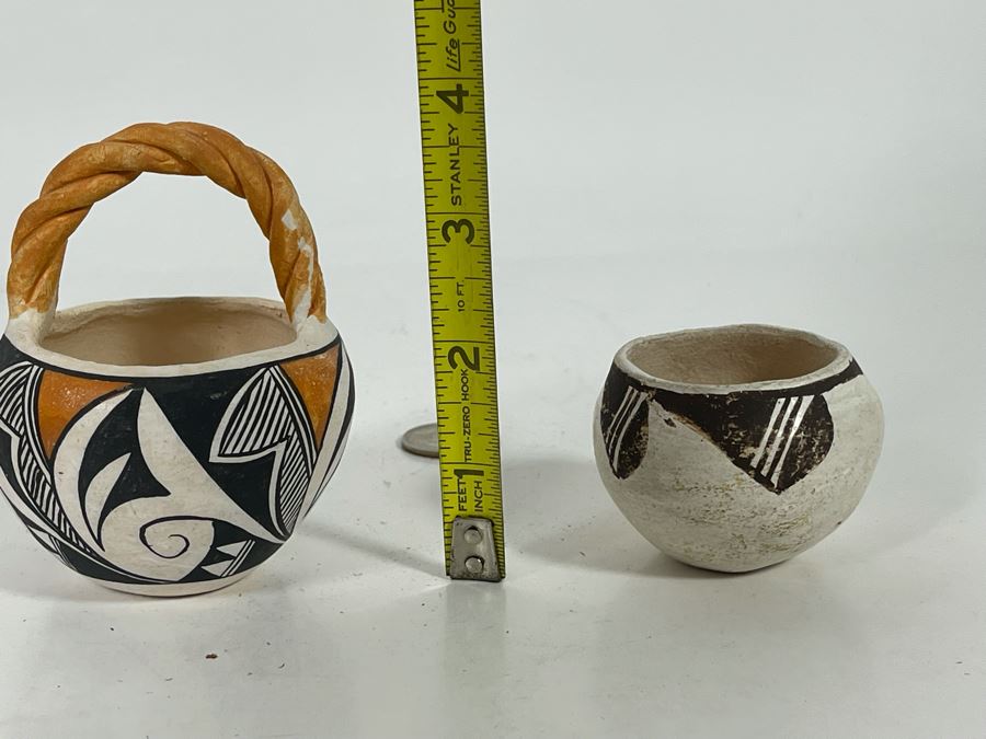 Pair Of Small Acoma New Mexico Indian Pottery Pieces [Photo 8]