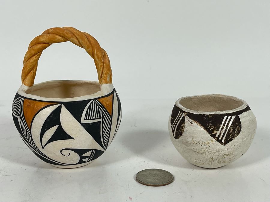 Pair Of Small Acoma New Mexico Indian Pottery Pieces [Photo 5]