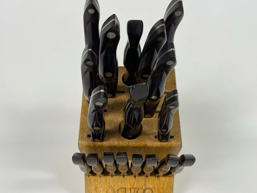 Lifetime Warranty The Forever Guarantee Cutco Kitchen Knives Set With Cutco Wooden Storage Block - See Photos [Photo 6]