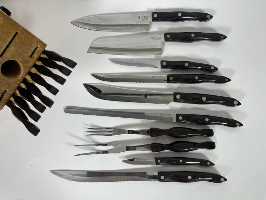 Sold at Auction: Cutco Knife Set in Block