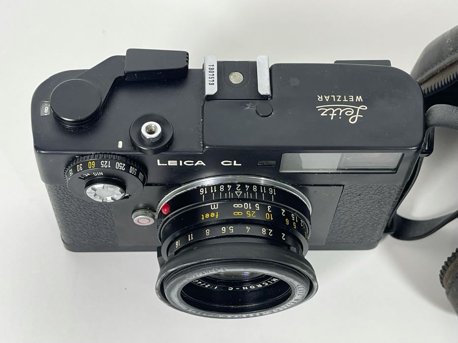 Vintage LEICA CL Film Camera With Original LEICA Leather Case [Photo 8]
