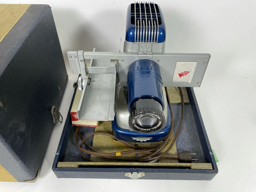 Vintage Art Deco Slide Projector With Case By TDC Vivid Mainliner 300 [Photo 8]