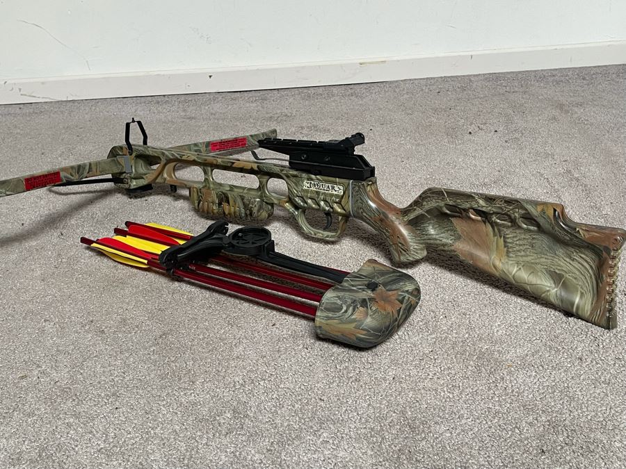 Jaguar Crossbow With Arrows (Missing Crossbow Strings) [Photo 4]