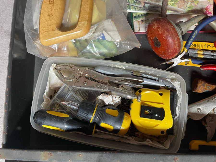 Vintage Sears Craftsman Rolling Toolbox With Various Tools - See Photos 27W X 18.5D X 39H [Photo 20]