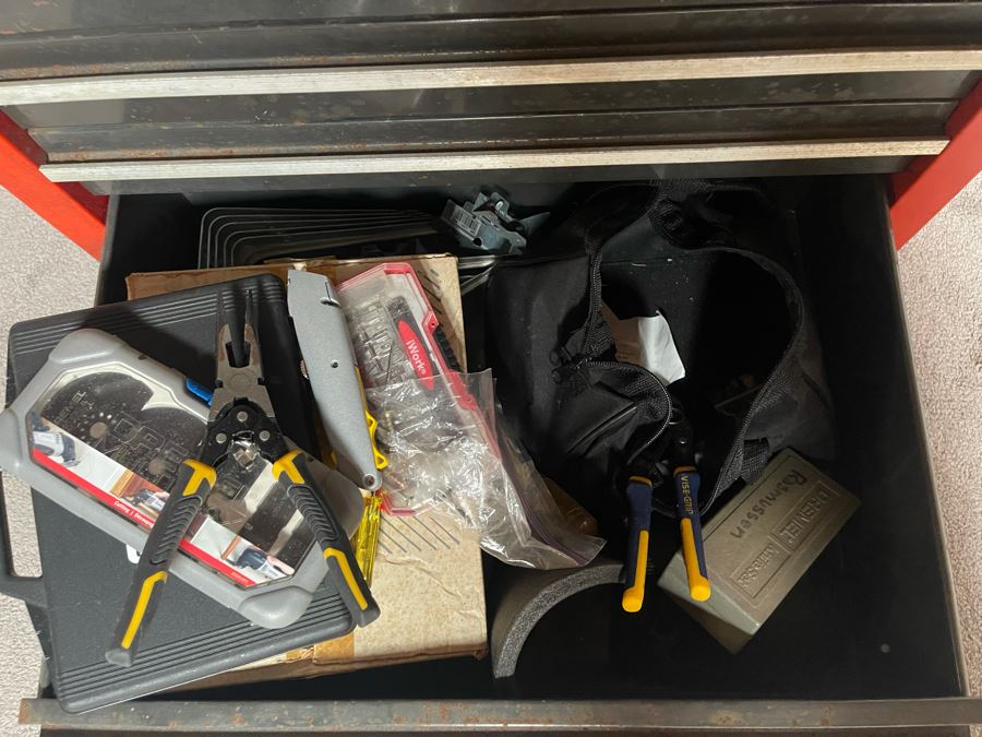 Vintage Sears Craftsman Rolling Toolbox With Various Tools - See Photos 27W X 18.5D X 39H [Photo 26]