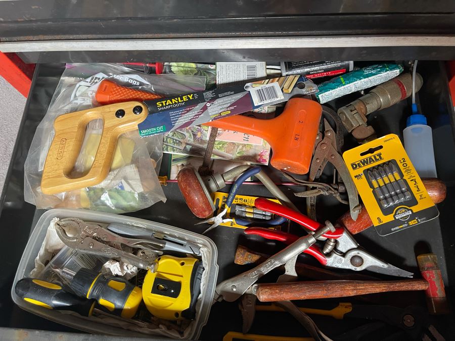 Vintage Sears Craftsman Rolling Toolbox With Various Tools - See Photos 27W X 18.5D X 39H [Photo 19]