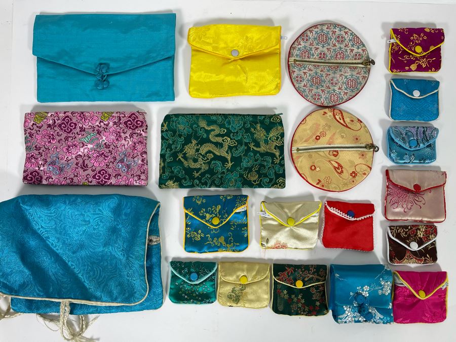 Collection Of Silk Chinese Jewelry Pouches [Photo 2]