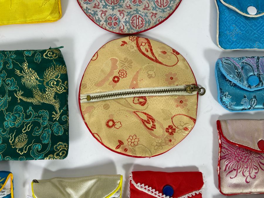 Collection Of Silk Chinese Jewelry Pouches [Photo 11]