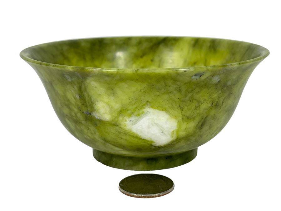 Small Vintage Chinese Spinach Jade Bowl 4.75R X 2H [Photo 1]