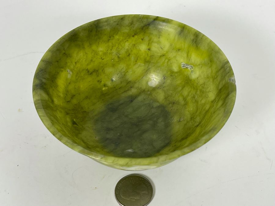 Small Vintage Chinese Spinach Jade Bowl 4.75R X 2H [Photo 4]
