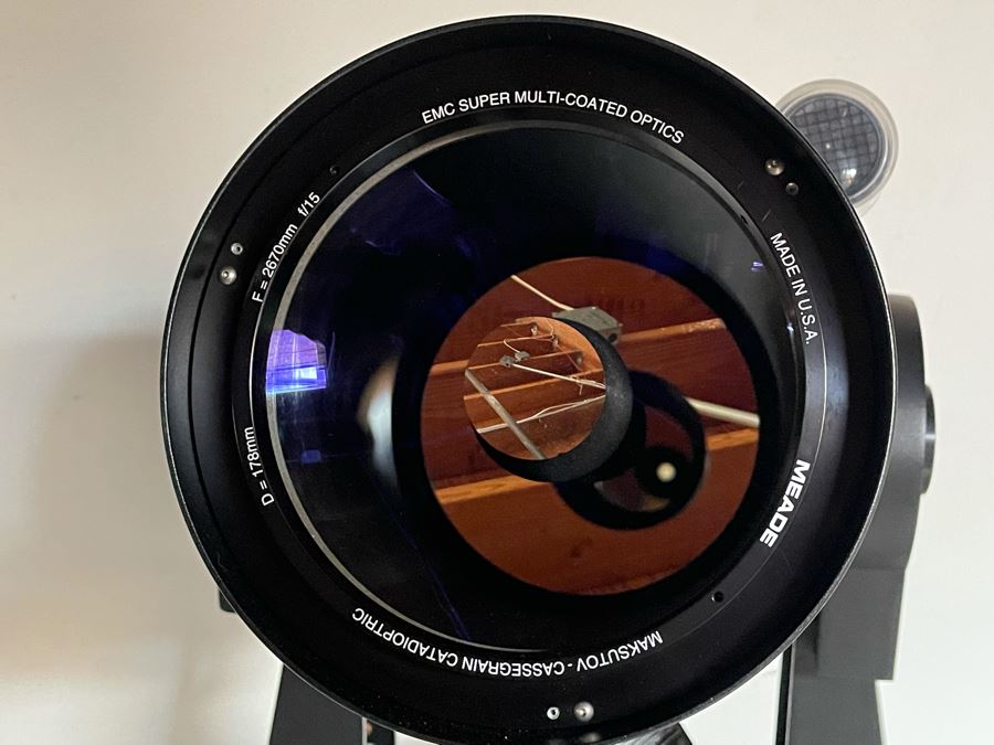Meade LX200 EMC Telescope With Smart Drive, Remote Control & Tripod (See Photos For Dent In Side Of Metal) [Photo 15]