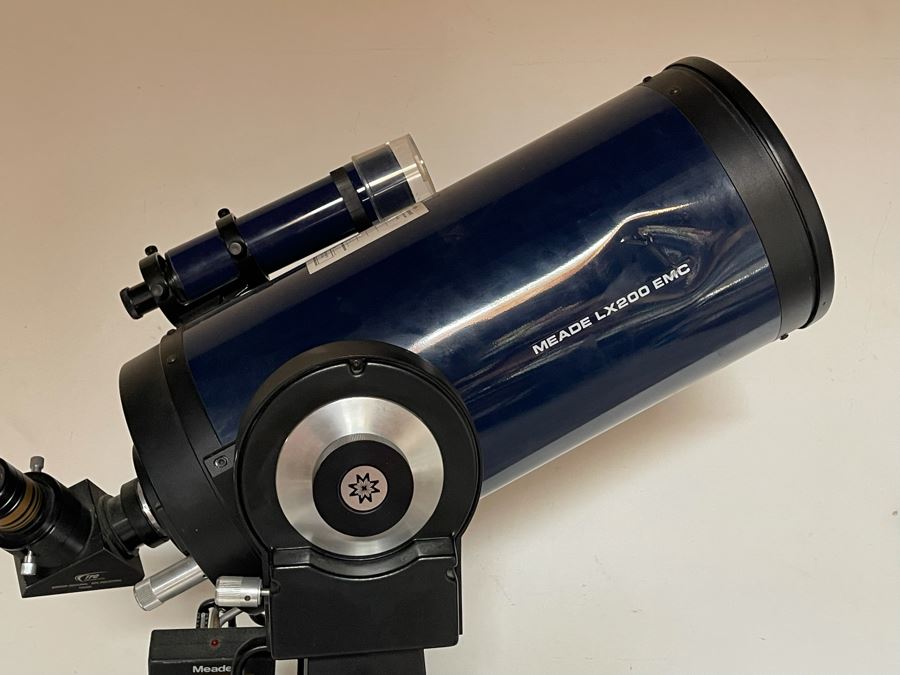 Meade LX200 EMC Telescope With Smart Drive, Remote Control & Tripod (See Photos For Dent In Side Of Metal) [Photo 8]