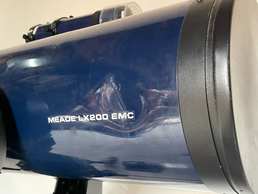 Meade LX200 EMC Telescope With Smart Drive, Remote Control & Tripod (See Photos For Dent In Side Of Metal) [Photo 9]