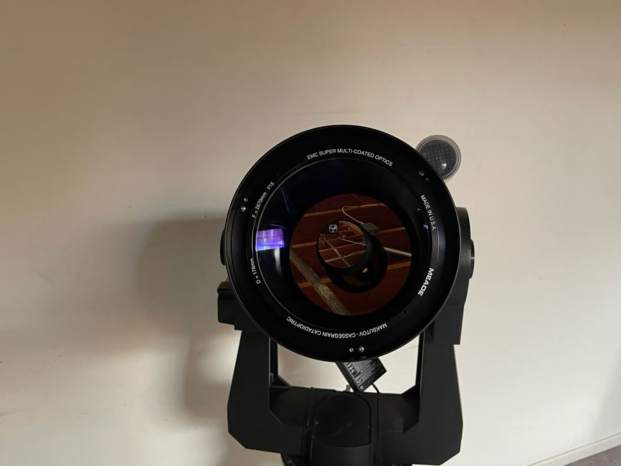 Meade LX200 EMC Telescope With Smart Drive, Remote Control & Tripod (See Photos For Dent In Side Of Metal) [Photo 14]