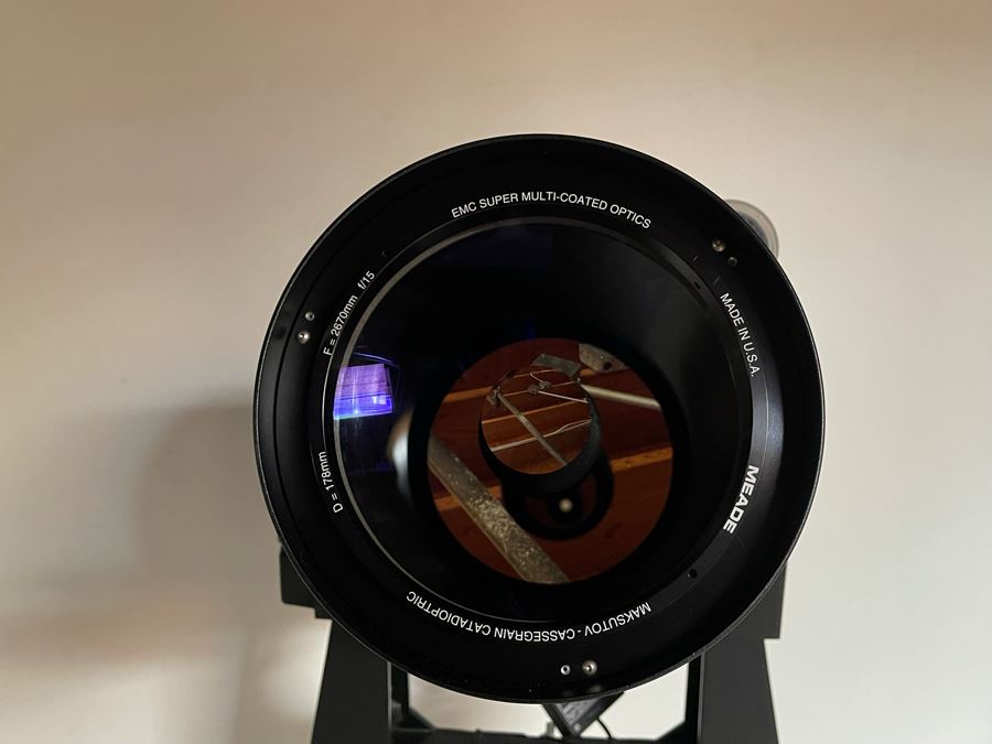 Meade LX200 EMC Telescope With Smart Drive, Remote Control & Tripod (See Photos For Dent In Side Of Metal) [Photo 13]