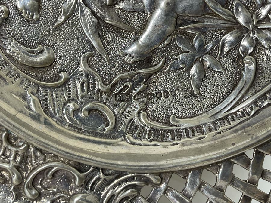 Moses Salkind Stunning Antique 1892 English Repousse Sterling Silver Footed Dish Featuring Pair Of Cherubs With English Silver Hallmarks M.S. 8”R 242g Silver Melt Value $148 [Photo 18]
