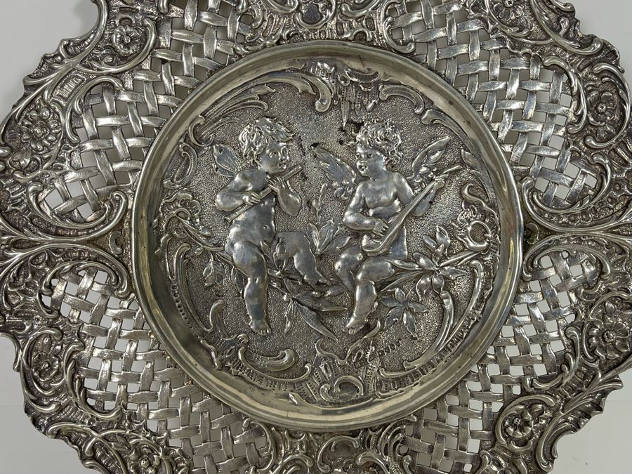 Moses Salkind Stunning Antique 1892 English Repousse Sterling Silver Footed Dish Featuring Pair Of Cherubs With English Silver Hallmarks M.S. 8”R 242g Silver Melt Value $148 [Photo 11]