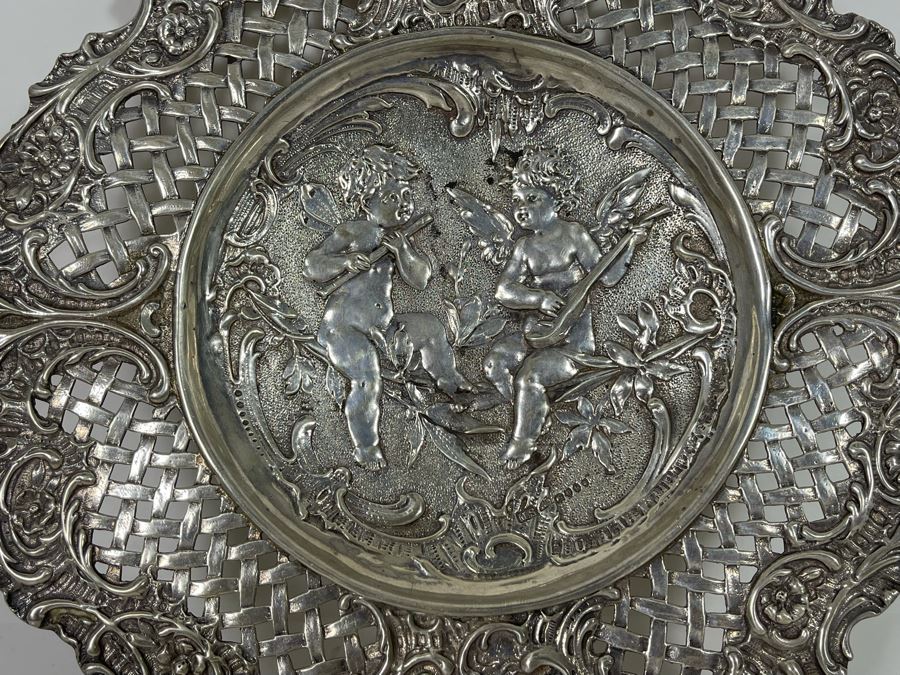 Moses Salkind Stunning Antique 1892 English Repousse Sterling Silver Footed Dish Featuring Pair Of Cherubs With English Silver Hallmarks M.S. 8”R 242g Silver Melt Value $148 [Photo 13]