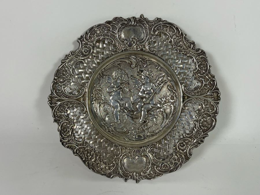 Moses Salkind Stunning Antique 1892 English Repousse Sterling Silver Footed Dish Featuring Pair Of Cherubs With English Silver Hallmarks M.S. 8”R 242g Silver Melt Value $148 [Photo 21]