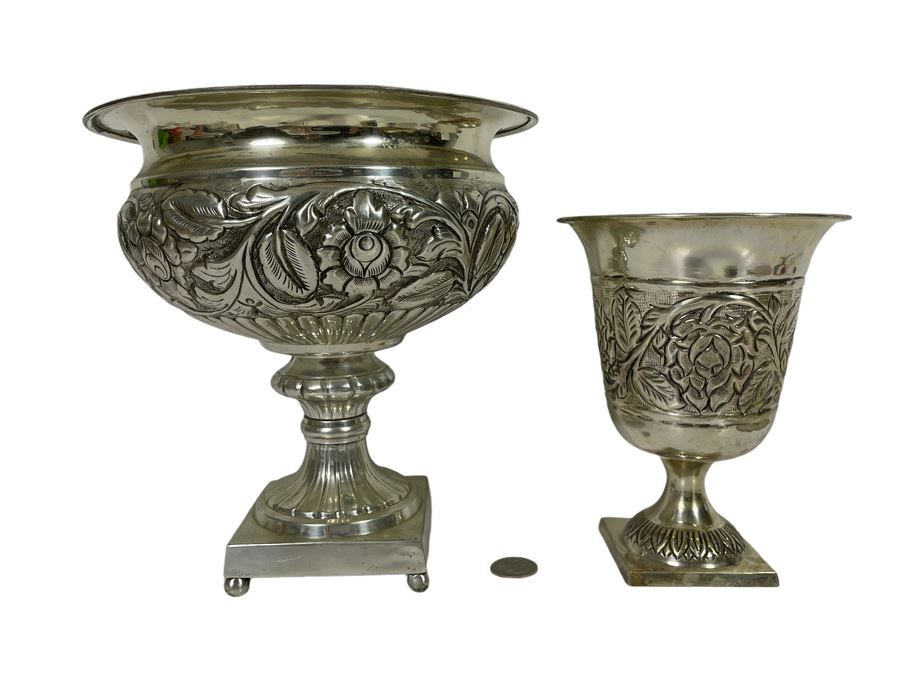 Pair Of Lacquered Footed Vases From India [Photo 1]