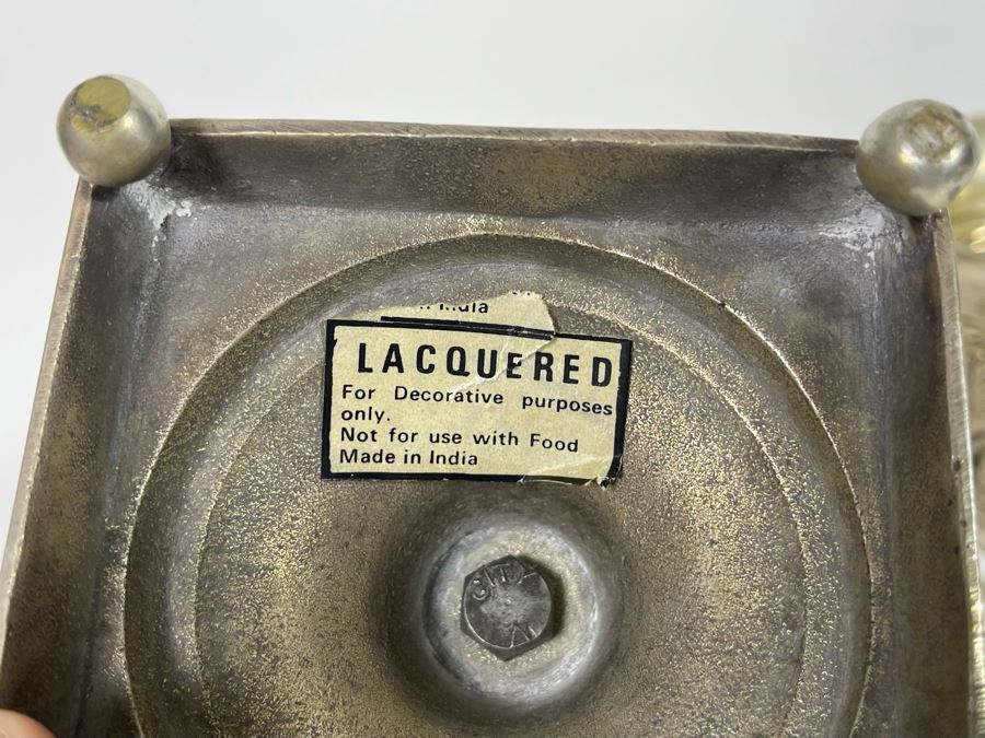 Pair Of Lacquered Footed Vases From India [Photo 7]